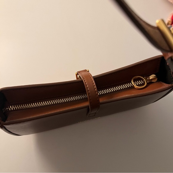 Charles & Keith Shoulder Bag - Picture 13 of 15